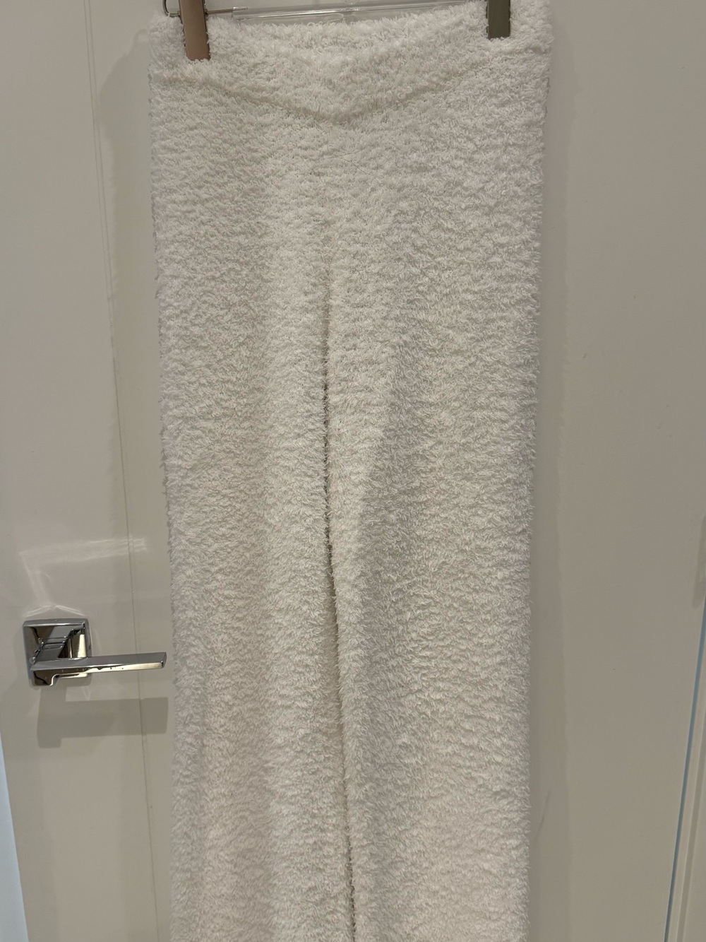 Aritzia Babaton White Fuzzy Plush Lounge Pants